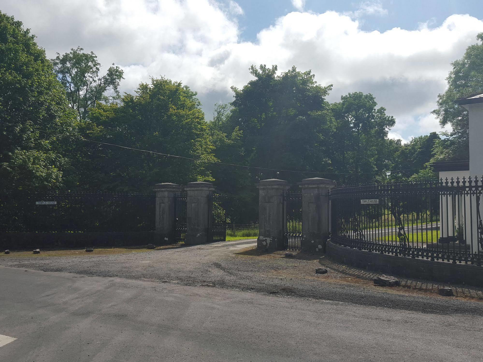Ballymote Temple House B&B 외부 사진